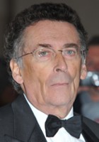 Robert Powell / Doktor Henry Fynn