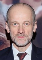 Robert Czebotar / 