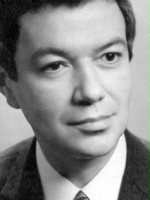 Mariusz Gorczyński / Szatniarz w lokalu